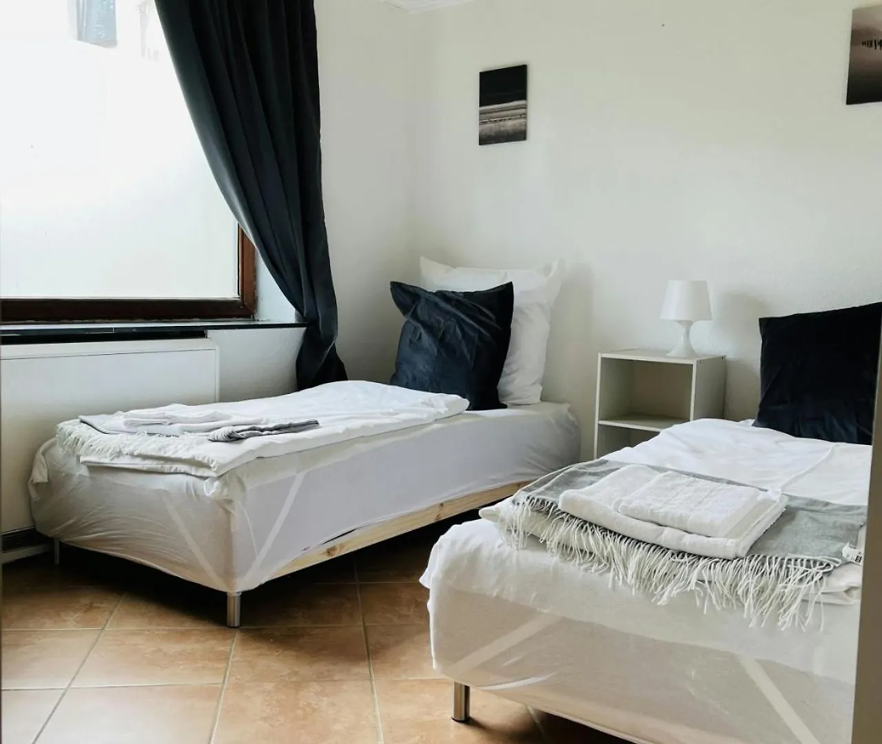 Spacious Apartment For 5 Hamburg