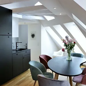 The Lofts At The Park Apartment